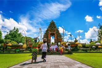 Keberagamaan Budaya Bali dan Ciri Khasnya